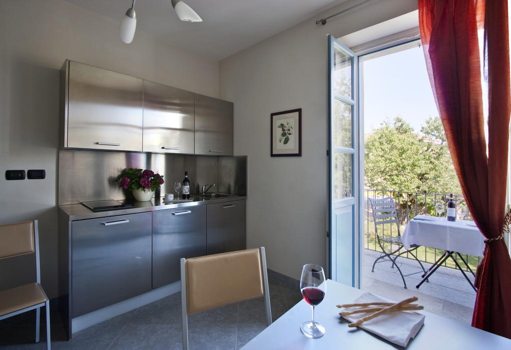 Locanda Dell' Orso Bevitore Verduno Rom bilde